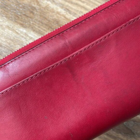 Coach x Peanuts Snoopy & Woodstock Red Zip-Around Leather Wallet - *Worn* - Picture 16 of 16